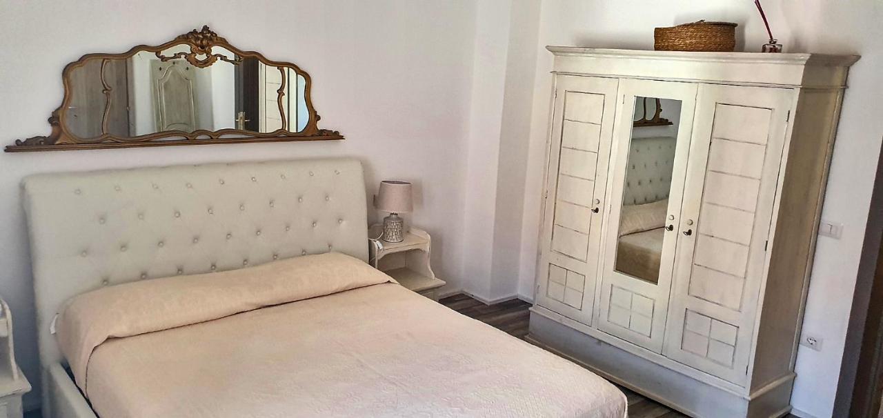 Nivalu' Guest House أولبيا المظهر الخارجي الصورة