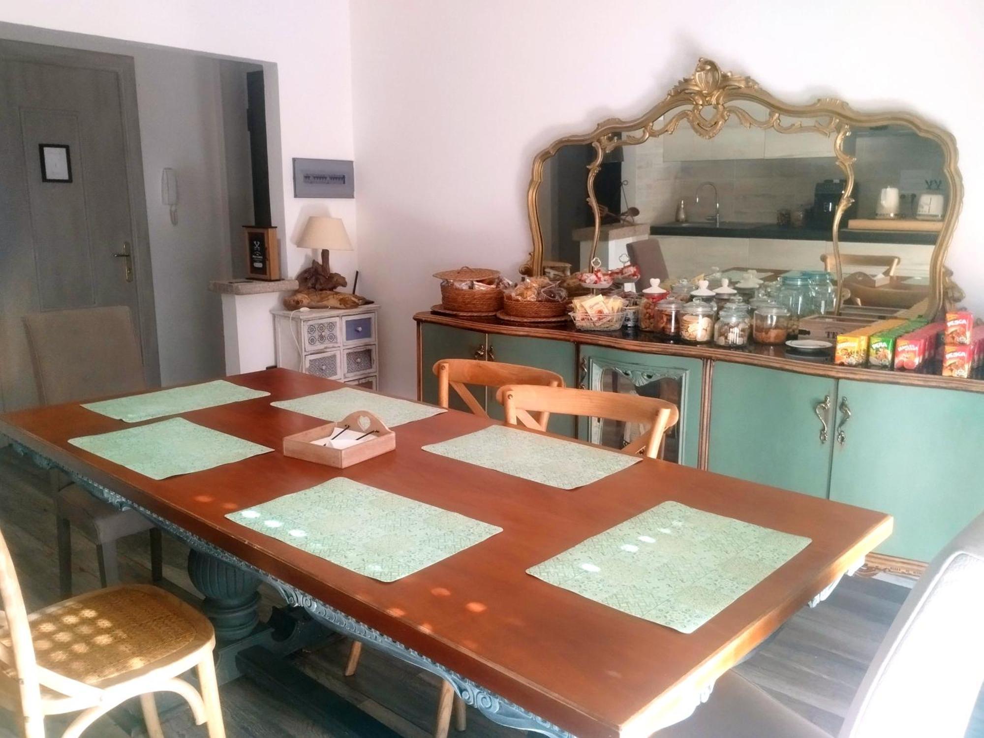Nivalu' Guest House أولبيا المظهر الخارجي الصورة